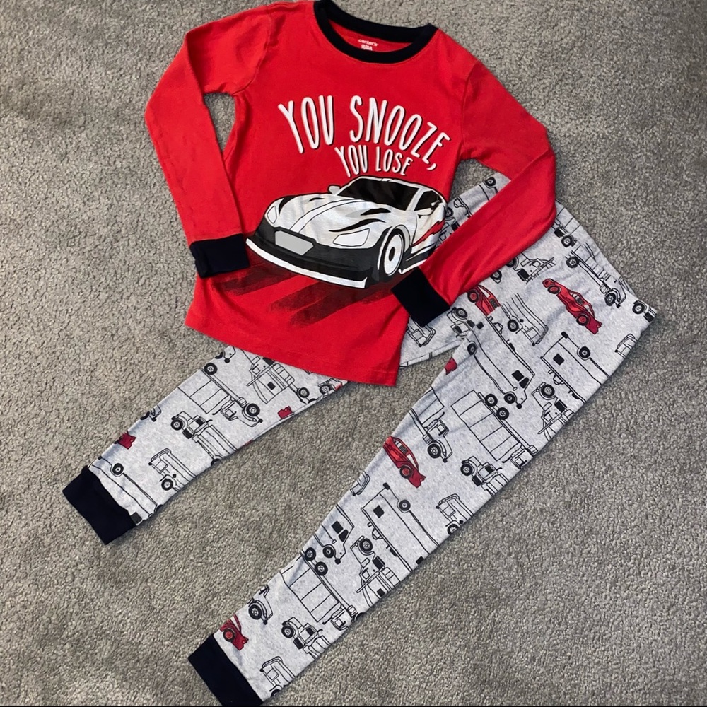 Carter’s: Boy’s PJ’s (size: 8)